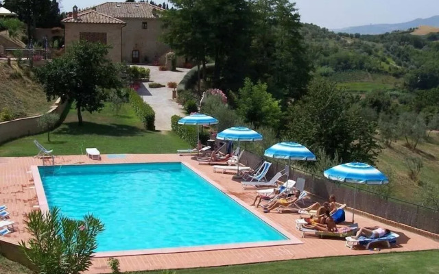 Casale Giulia