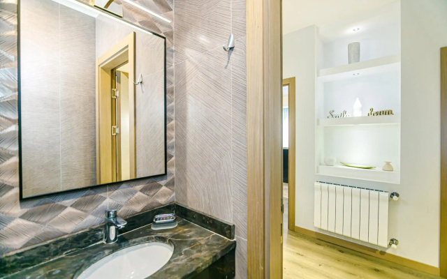 Port Baku Residance room 609 C