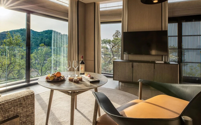 Yanbai Villa