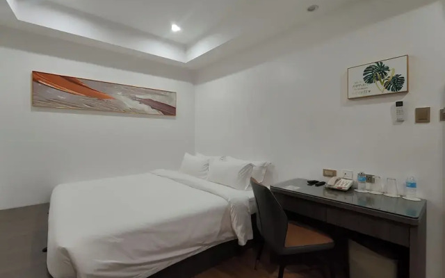 Mactan Grand Golden Hotel