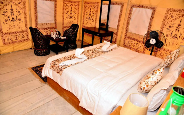 Desert Dream Royal Camp