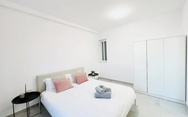 Sunshine Suites
