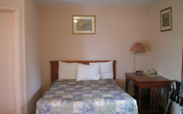 Silverstar Motel