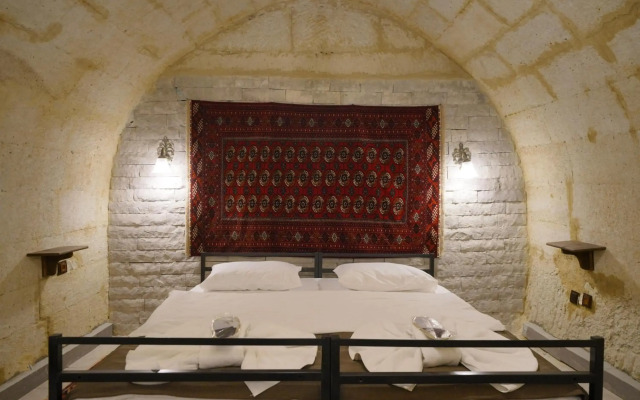 View Cave Hotel