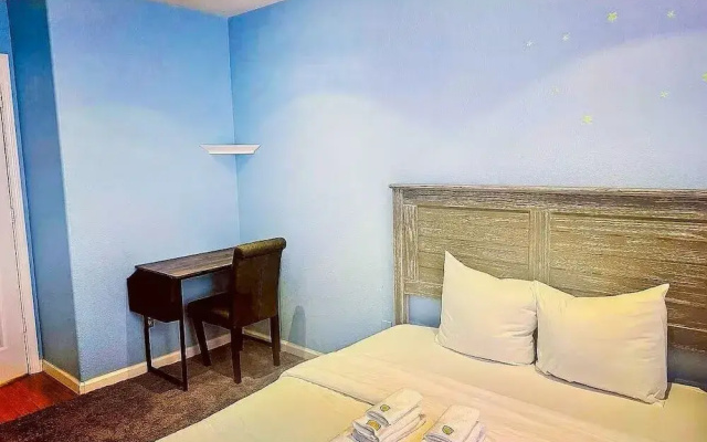 Spacious & Cozy Home 3BD 2BA Near SF