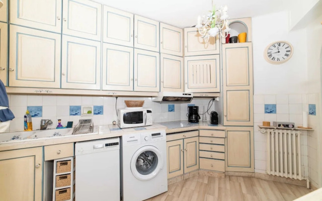 Residence Les Voiles Blanches - Postcard View on the Croisette