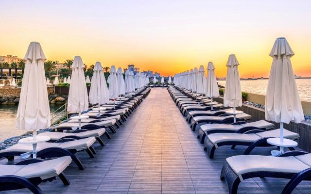 Vuni Palace Luxury Resort & Beach & Casino