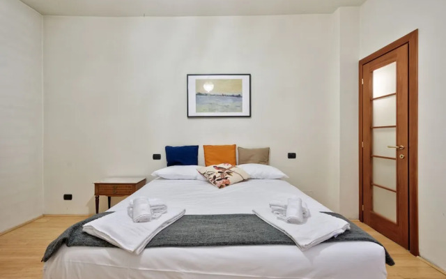 Roomy Apartment Borgo San Paolo