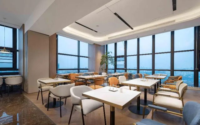 Holiday Inn Express Wuhan East Lake