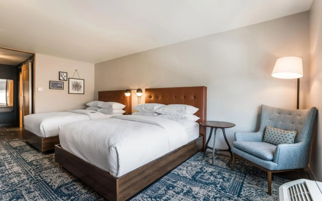 Four Points by Sheraton Elkhart