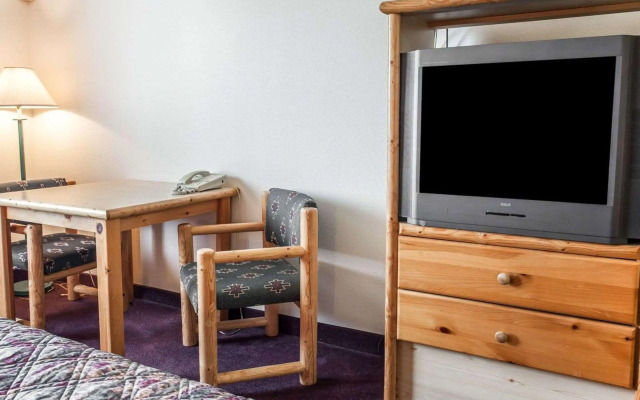Rodeway Inn and Suites Spokane