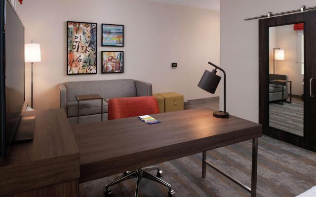 Hampton Inn & Suites Buena Park
