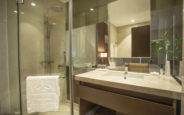 Pearl River Hotel & Apartment
