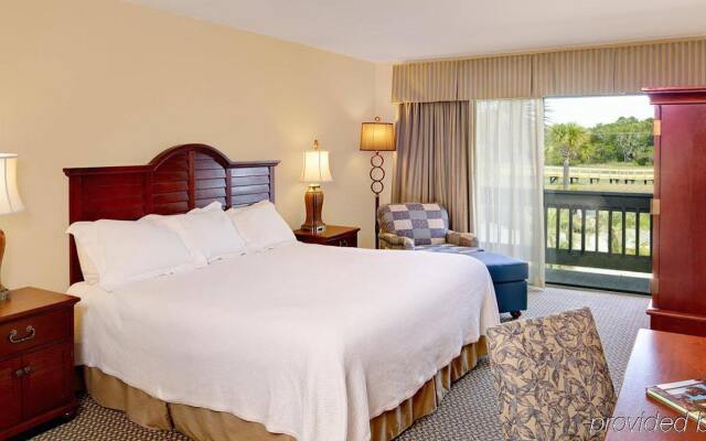 Shem Creek Inn
