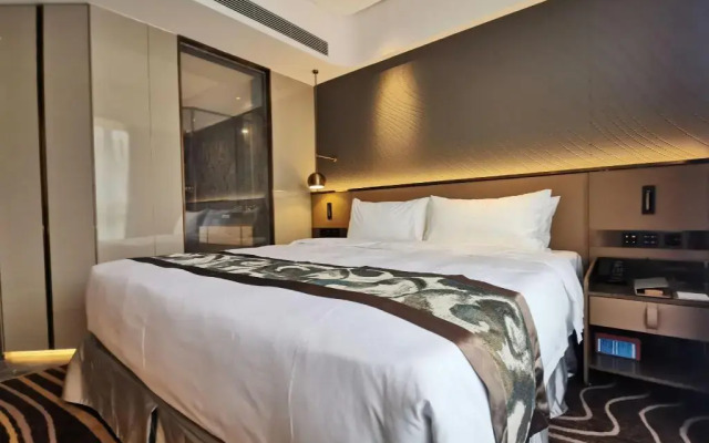 Regency Apartment Hotel