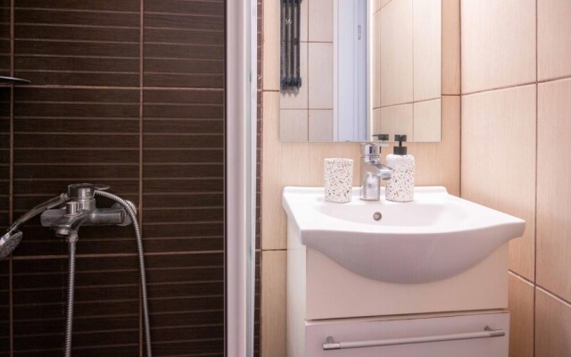 Best House Evmenous Pagrati Athens