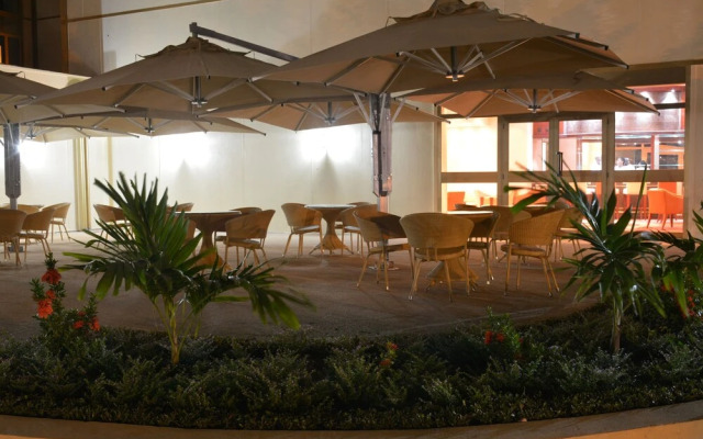Ledger Plaza Bissau
