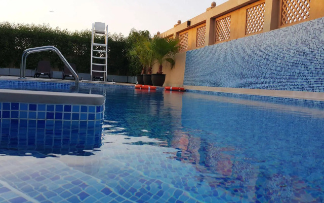 MRA Hotel