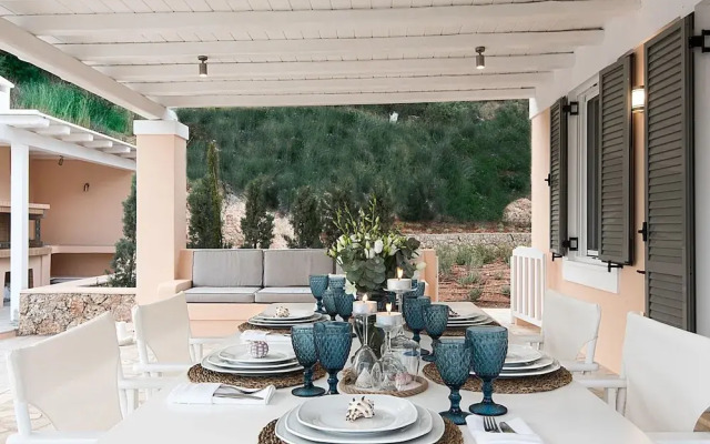 Villa in Peloponnese With Pool