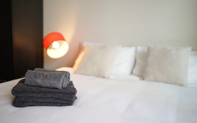 Auckland CBD Modern 2 Bedroom Apartment