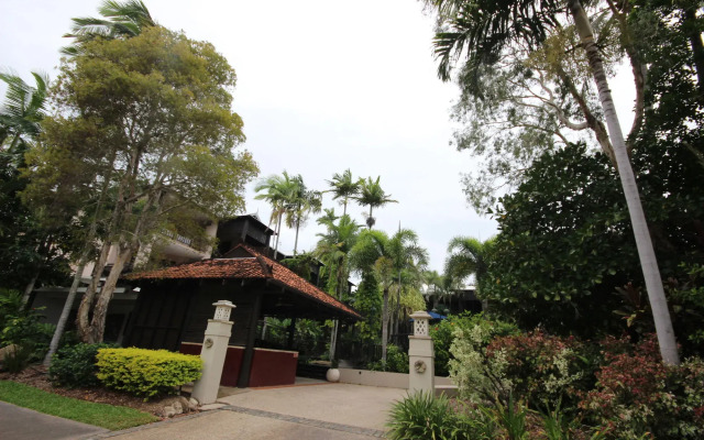 Hibiscus Resort & Spa