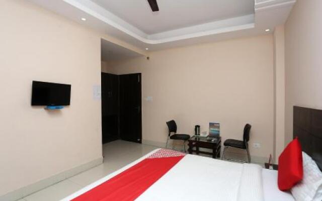 Oyo 2974 Hotel Aastha Palace