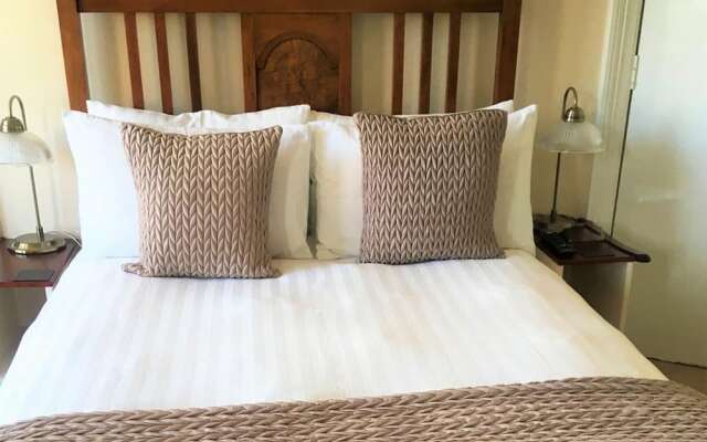 Alcuin Lodge