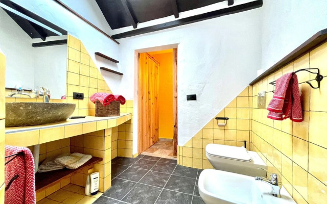 Apartamento Amarillo Wifi en Casa Rural Garachico