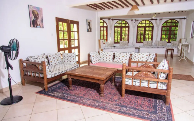 Villa Pundamilia, Private Pool, Free Wifi, Secure