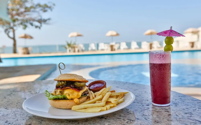 Itapema Beach Hotel & Convention