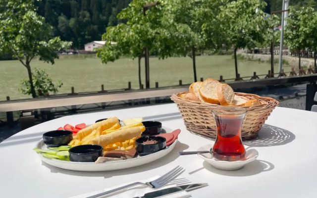Ozkan Hotel