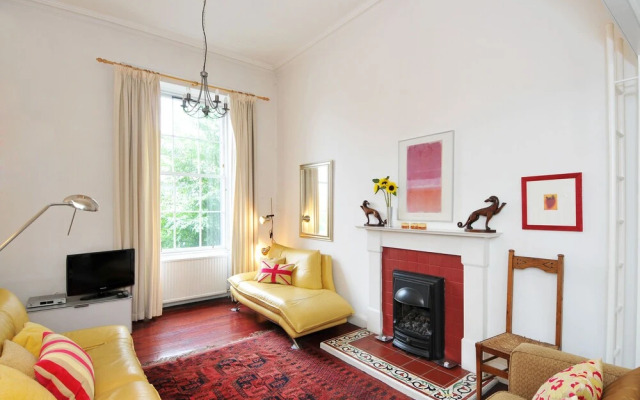 217 Gayfield Place