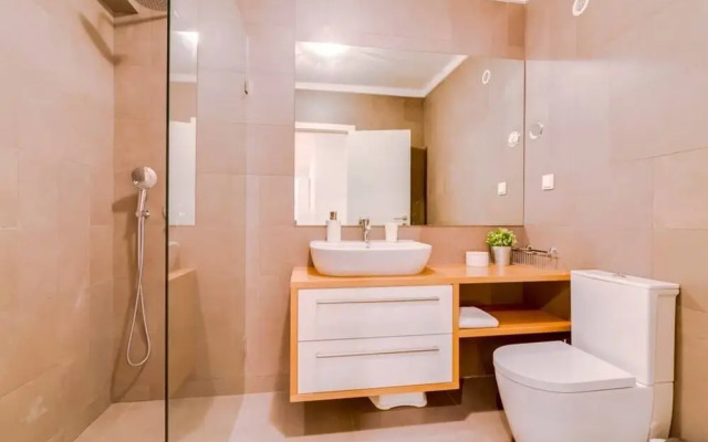 Caparica Beach 2 bed / 2 bath apartment