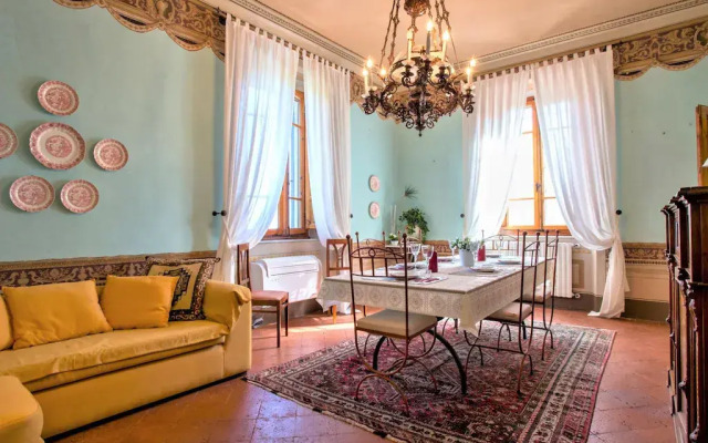 Villa in Fabbrica With Pool & Vineyard Views