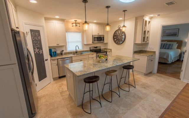 Stay Calm Apartment 3