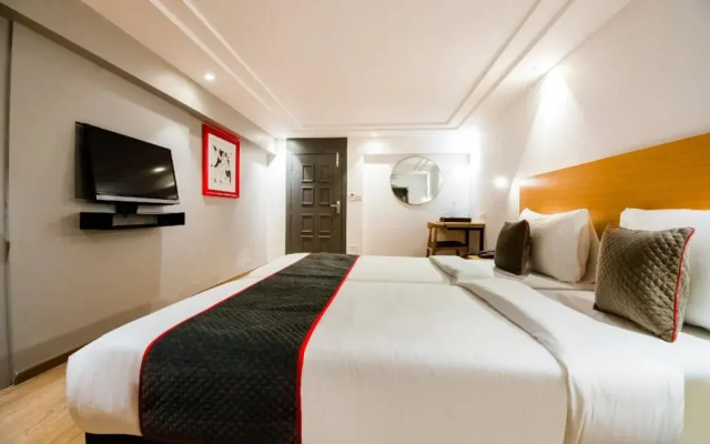 Hotel Supreme