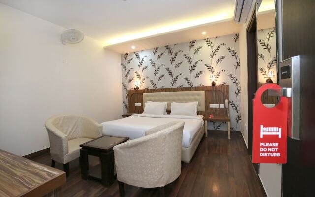 OYO 8277 Tricity Relax Inn