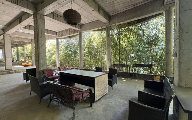 Апартаменты на проспекте Курортный 129