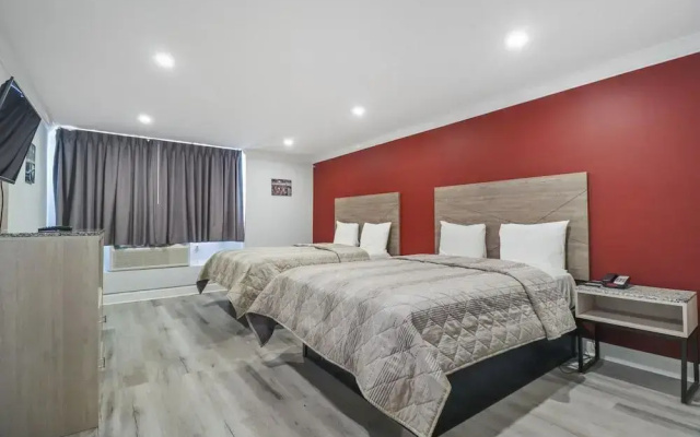 Bayview Inn Motel - Adults Only
