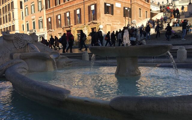 Piazza Di Spagna View