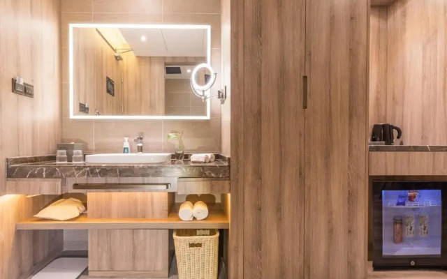 Atour Hotel Huaibei