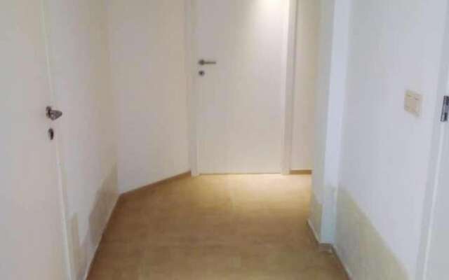 Apartment with 2 Bedrooms in Waterloo, with Wifi