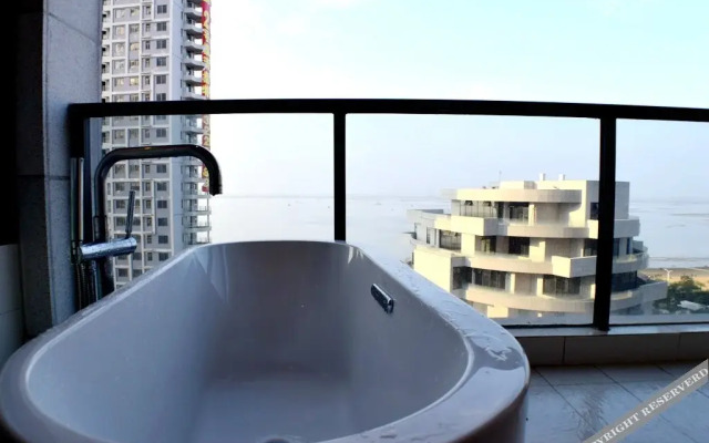 Q Jia Beibu Gulf No.1 Yitu Seaview Apartment