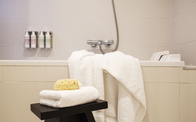DestinationBCN Apartment Suites