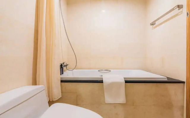 Emerald Pavillon Suites Saigon