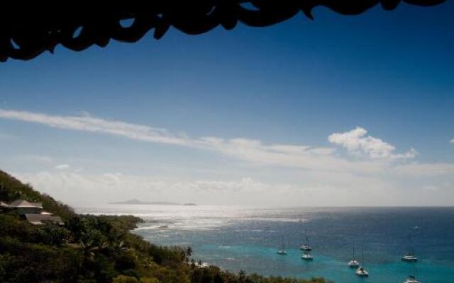 FireFly Hotel Mustique