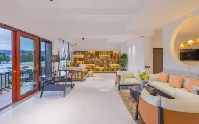 Happy Bird Guest House