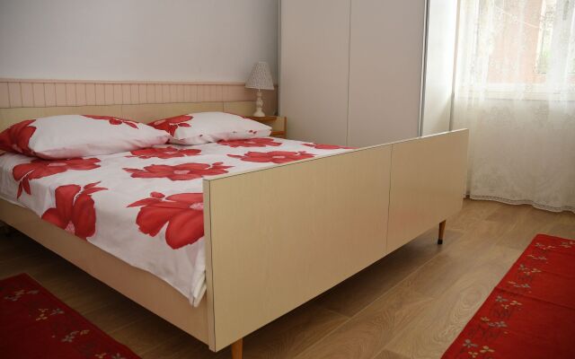 Apartment Marija - 120 m from the beach : A1 Podstrana, Riviera Split