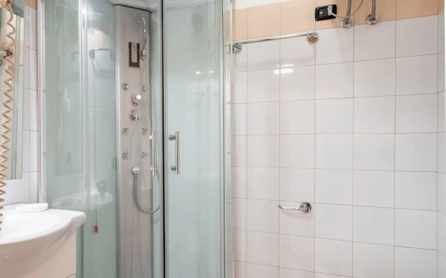 4bnb - Reale House Tulipano