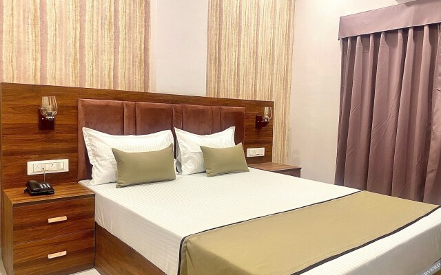 Hotel Mumbai House LIG Indore